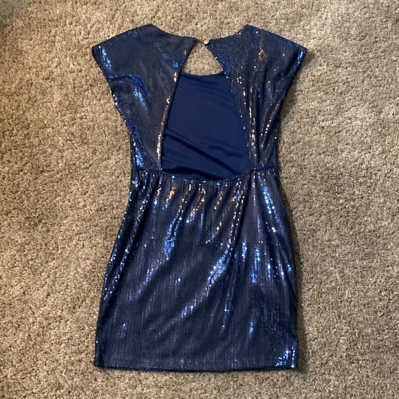 Foreign Exchange | Mini Blue Sequin Cocktail Dress - Picture 5 of 12